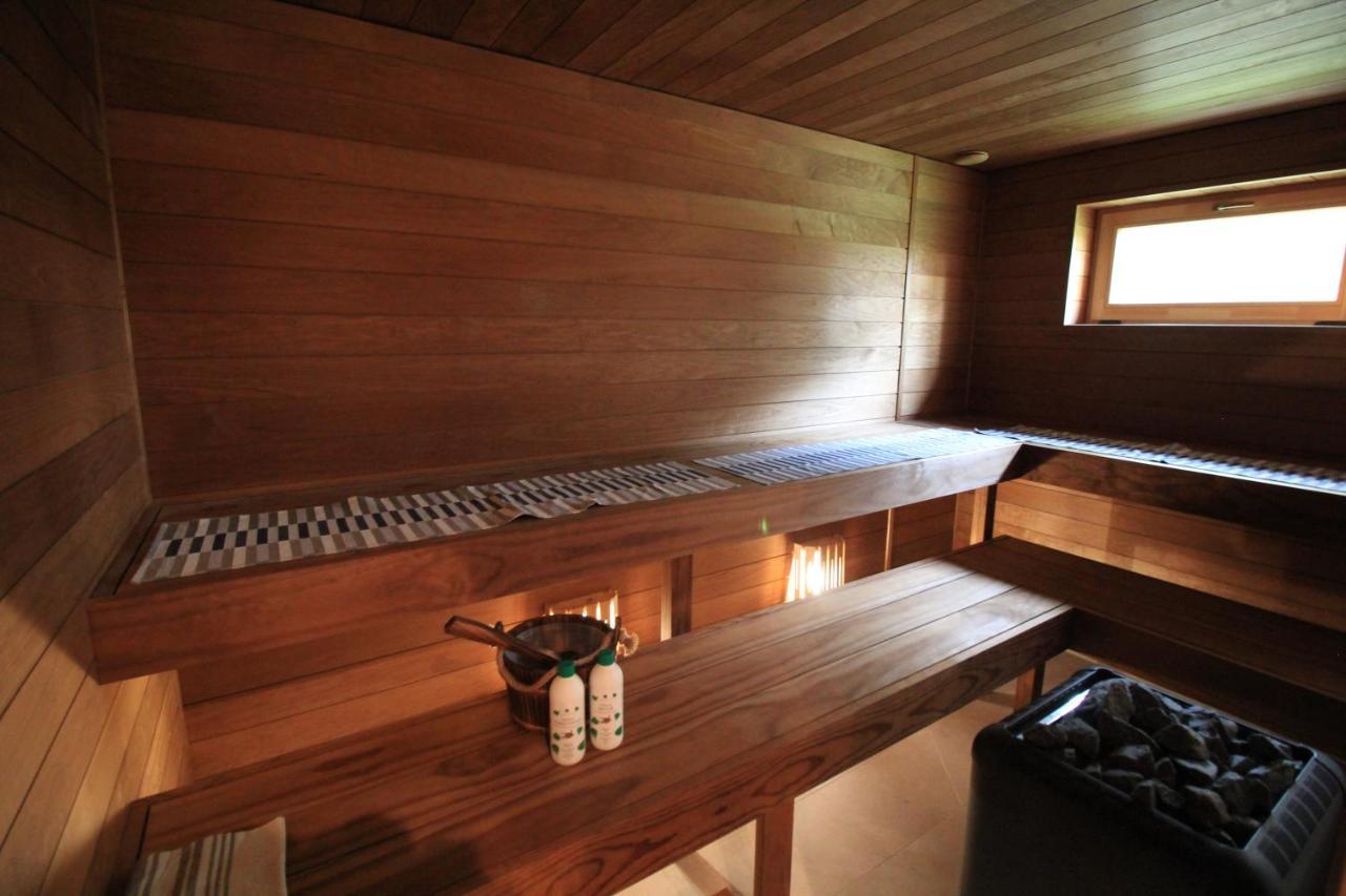 Kuldallika Spa House Kullamae Bagian luar foto